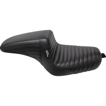 Kickflip ülés steppelt fekete vinyl – Sportster Evolution