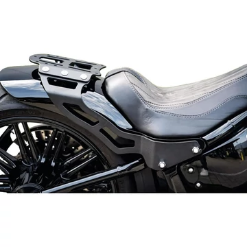 Custombike csomagtartó M8 Fat Boy Breakout FXDR 260/18 gumihoz és Customfenderhez fekete porszórt – Milwaukee-Eight