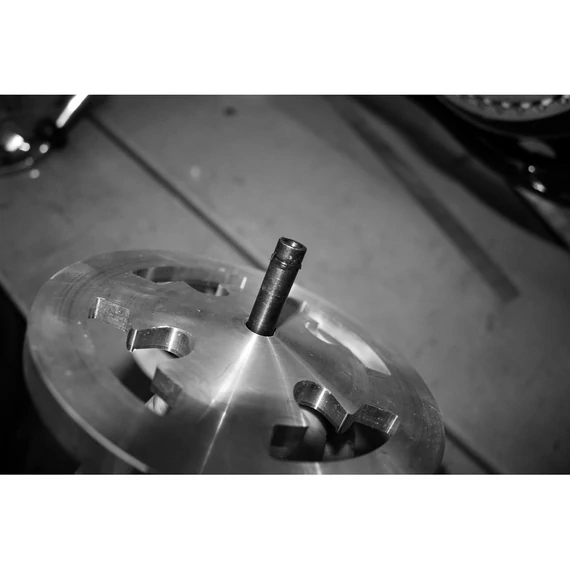 Kuplungagy anya – Flathead; Knucklehead; Panhead; Shovelhead; Big Twin Evolution