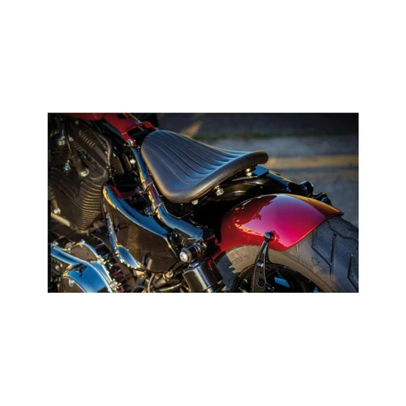 Bobber Solo ülés rögzítőkészlet Sportster modellekhez fekete porszórt – Sportster Evolution