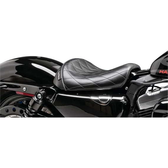 Bare Bones szóló ülés gyémánt mintás fekete vinyl – Sportster Evolution