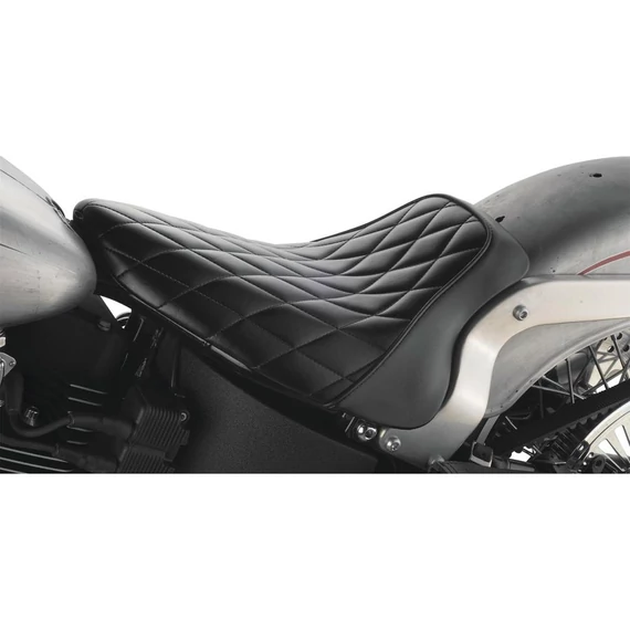 Bare Bones gyémántöltéses szólóülés fekete vinil – Harley-Davidson kompatibilis