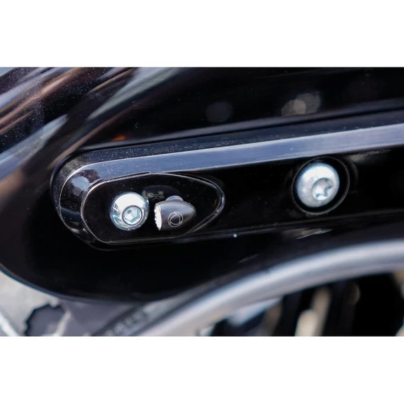 Hátsó irányjelző adapter kitörőhöz M5 menetes irányjelzőkhöz – Harley-Davidson kompatibilis