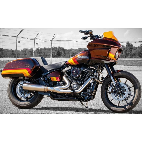 Klubstílusú lökhárító szélessége: 900 mm Fekete porfestett hátsó rész – Harley-Davidson kompatibilis