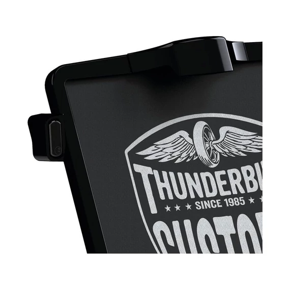 Belső lemezcsíkos LED irányjelző/hátsó lámpa/féklámpa 20°-os lejtővel, fényes fekete – Harley-Davidson kompatibilis